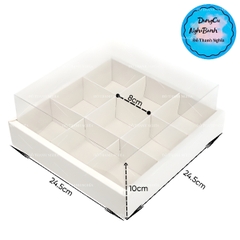Hộp Nhựa - Vuông Đế Giấy - 9 Ngăn 8x8cm Cao 10cm