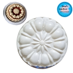 Khuôn Cơm Nhựa - Xôi - Thạch 18-21cm - CN08 - Mai Chấm Tia Nhỏ