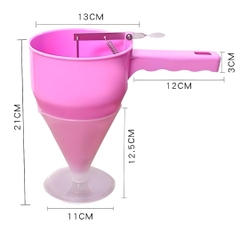 Phễu Nhựa Tự Ngắt  Kèm Giá Đỡ