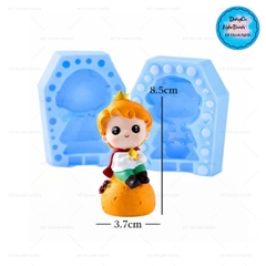 Khuôn Silicon - Em Bé - Hoàng Tử Bé Trai Ngồi Quả Cam #29 2 Mảnh 8.5cm
