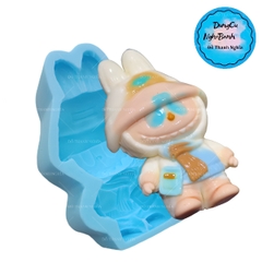 Khuôn Silicon - Labubu Đeo Giỏ 9cm
