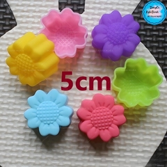 [10 cup] Khuôn Silicon - Cup Set 5cm - M11 - Cúc Nhụy Cắt 5c