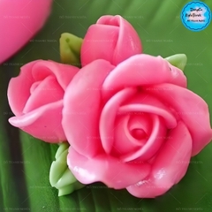Khuôn Silicon - Chùm Hoa Hồng 5.5cm 3c - Kèm Lá M06