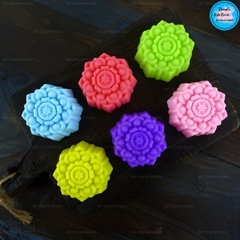 [10 cup] Khuôn Silicon - Cup Set 5cm - M73 Cúc