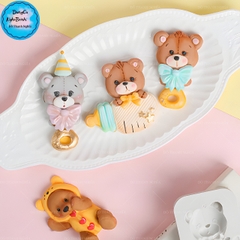 Khuôn Silicon - Động Vật - Gấu Nơ 9Cm