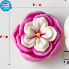 Khuôn Silicon - Hoa Cúc Cánh Thẳng - Cúc Tầng - 6cm J-5214