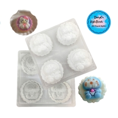 Vĩ Nhựa PP - Em Bé - YT084 - 4c - Mặt Mèo Kitty Doremon