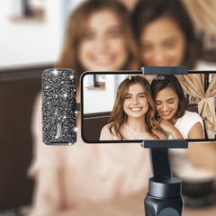 Sạc Dự Phòng Lấp Lánh iWALK – 4500mAh, 2 Cổng Lightning & USB-C, Đính Đá Sang Trọng, Nhỏ Gọn Như Thỏi Son