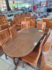 bàn ăn xoan bầu dục