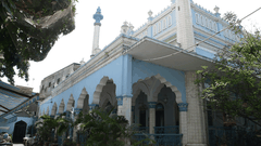 PRIVATE HALAL FULL-DAY TOUR: SAIGON HERITAGE & CU CHI TUNNELS (10 Pax)