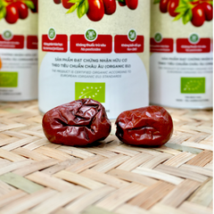 Táo đỏ hữu cơ 450g size đại