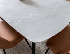 BÀN ĂN CERAMIC AMELIA 4 CHỖ BO GÓC