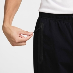 Quần Dài NK Tech Men's Woven Trousers