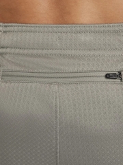 Bộ Thể Thao Therma-FIT Repel Sphere Miler