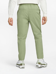 Quần Dài NK Club Men's Woven Tapered Leg Pants