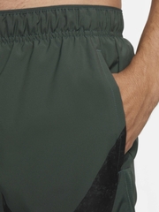 Quần Ngắn NK Challenger Swoosh Men's 12.5cm Dri-FIT Running Shorts