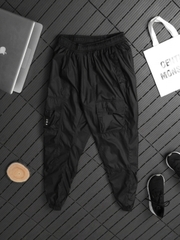 Quần Dài Ura Woven Trousers