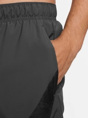 Quần Ngắn Challenger Swoosh Dri-FIT Running Shorts