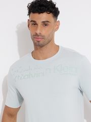 Áo Thun Calvin Klein Men’s Graphic Logo T-shirt