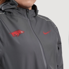 Áo Khoác NK Shield Windbreaker Women’s Arkansas Jacket