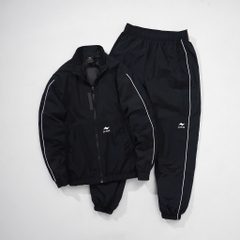 Áo Khoác Ura Air Windrunner Jacket