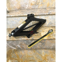 Kích nâng gầm ô tô - 2 tấn + cờ lê