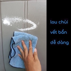 Chai xịt bọt tuyết vệ sinh nội thất Flamingo 650ml - Xịt bọt F002
