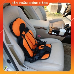 Ghế ngồi em bé trên oto
