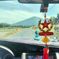 Khánh cờ đảng