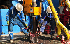 Máy Khoan Địa Chất XY Series: Lựa Chọn Hàng Đầu Tại Vật Tư Khoan Địa Chất Trường Xuân