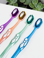 Bàn Chải Đánh Răng SUWADEE HT8051 - 50 VỈ - TOOTHBRUSH