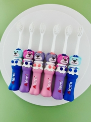 Bàn Chải Đánh Răng HT8056 - Hộp 18 cây - TOOTHBRUSH