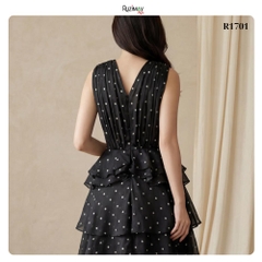 Đầm Maxi Ruzimay Chấm Bi Xếp Tầng Cổ Đắp Chéo R1700