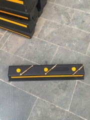 Chặn Lùi Cao Su KT: 750x150x120mm
