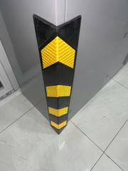 Ốp cột cao su chữ V KT:800x100x100x10mm