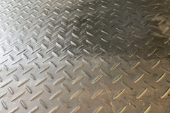 Tấm cao su chống trơn trượt