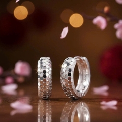Khuyên tai bạc 925 Luna Jewelry dạng khoen chạm khắc tổ ong unisex