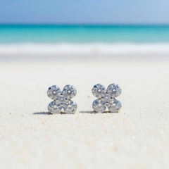 Khuyên tai bạc 925 Luna Jewelry dạng chuôi cỏ 4 lá nạm đá