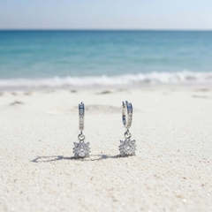 Khuyên tai bạc 925 Luna Jewelry dạng khoen đính Đá Mossanite 4mm lấp lánh