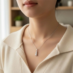 Mặt dây chuyền bạc 925 Đá CZ dải 3 viên đá