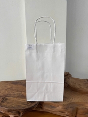 Túi giấy Kraft có quai Màu Trắng - KT: 15,5x9x25