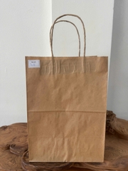Túi giấy Kraft có quai Màu Nâu - KT: 21,5x15x30