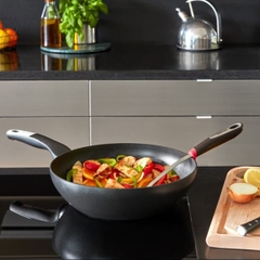 Chảo từ Tefal Unlimited sâu lòng Size 28