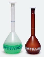 Bình định mức nâu 200ml