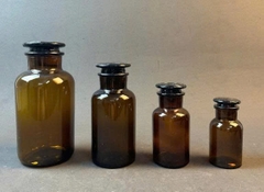Chai thủy tinh nâu nút mài 60ml, 125ml, 250ml, 500ml, 1000ml