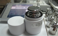 Quả cân chuẩn F1 1kg