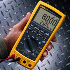 Máy hiệu chuẩn dòng điện, điện áp Fluke 789