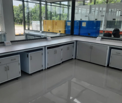 Bàn thí nghiệm áp góc