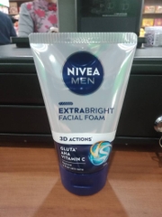 Sữa rửa mặt Nivea Men ExtraBright