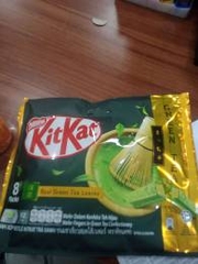 Bánh KiTKat Trà Xanh 8thanh 2F 136g